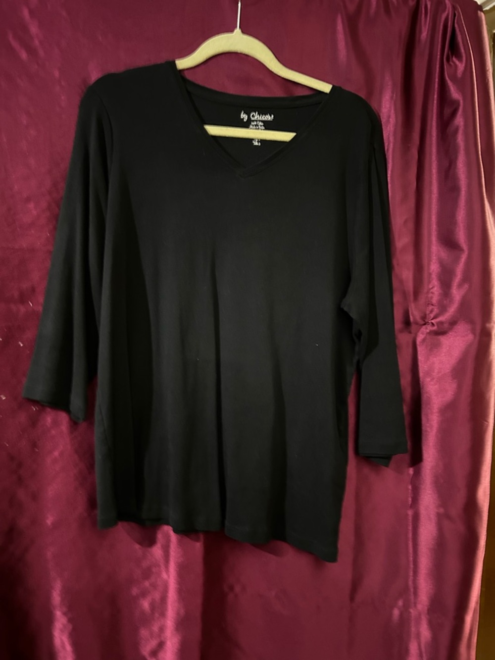 Chico's Black V-Neck 3/4 Sleeve Tee NEW - no tags